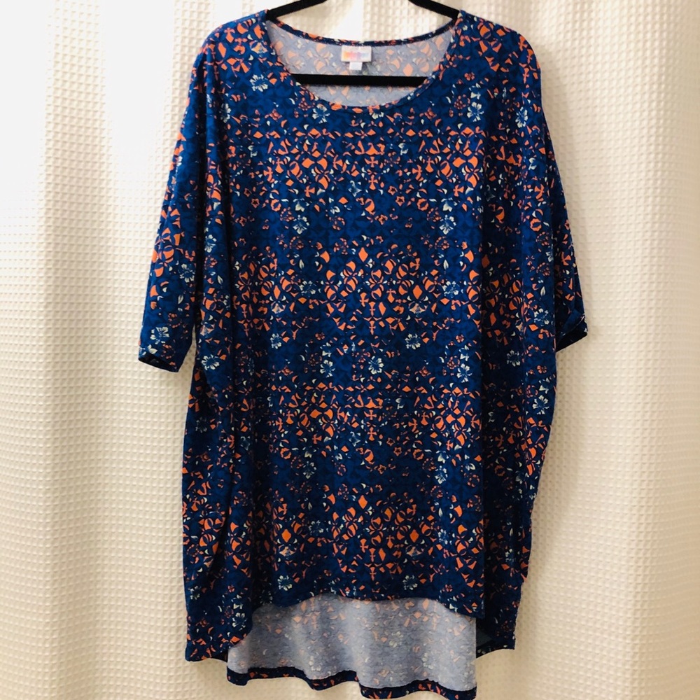 LuLaRoe Irma tunic. Good condition.